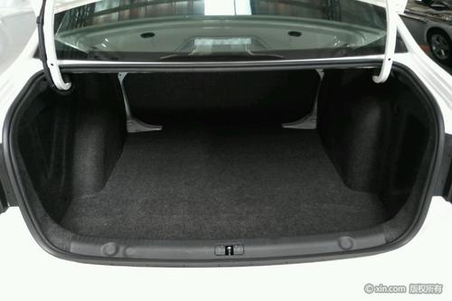 “开云电竞官网”武汉长江职业学院实行教师课堂效果承诺制(图1) 开云电竞官网